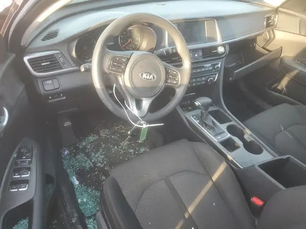 5XXGT4L38JG185613 2018 KIA OPTIMA - Image 8