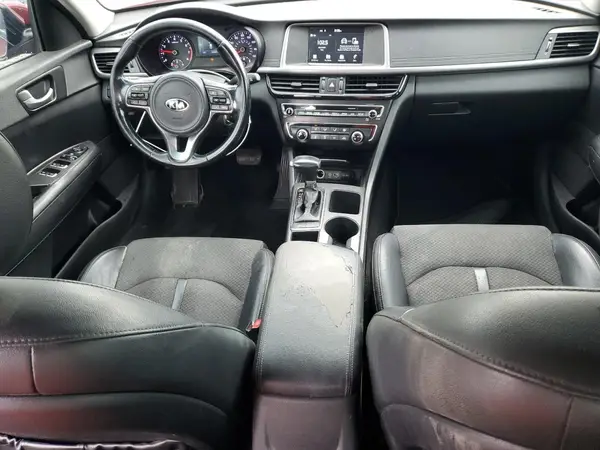 5XXGT4L38JG187409 2018 KIA OPTIMA - Image 8