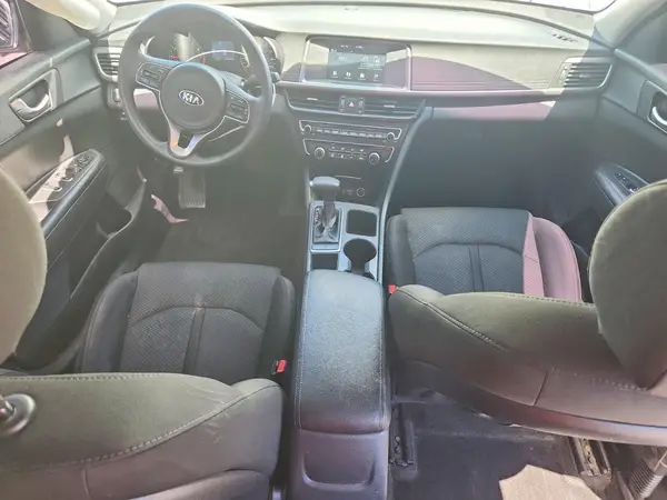 5XXGT4L38JG188172 2018 KIA OPTIMA - Image 8