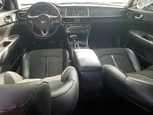 5XXGT4L38JG190939 2018 KIA OPTIMA - Image 8
