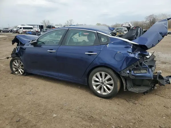 5XXGT4L38JG191217 2018 KIA OPTIMA - Image 2
