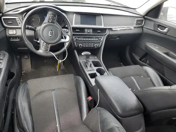 5XXGT4L38JG191217 2018 KIA OPTIMA - Image 8