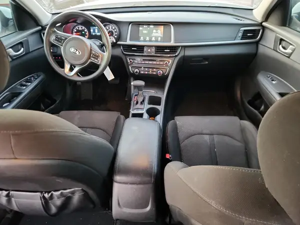 5XXGT4L38JG192108 2018 KIA OPTIMA - Image 8