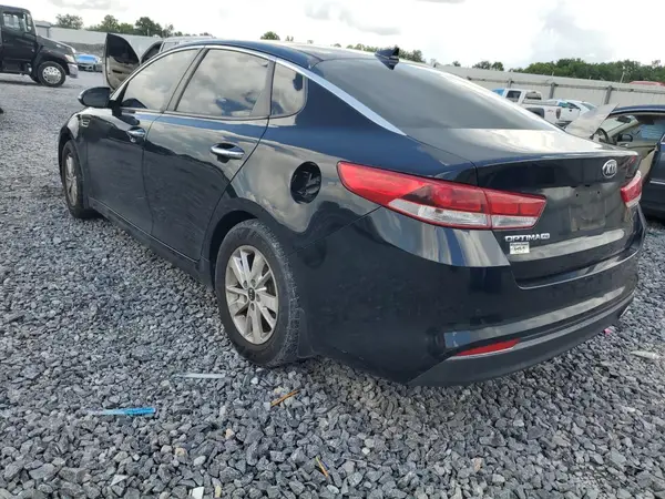 5XXGT4L38JG194246 2018 KIA OPTIMA - Image 2