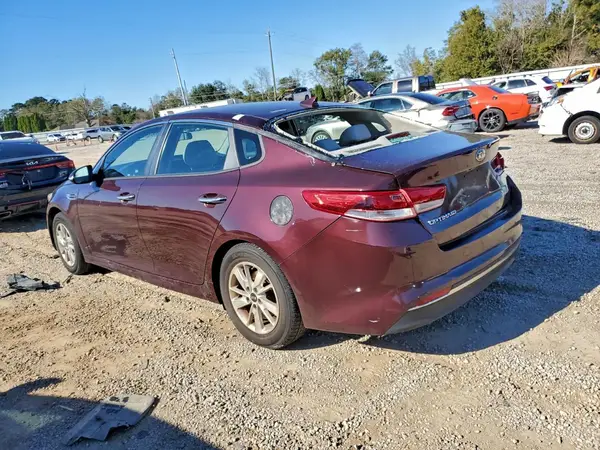 5XXGT4L38JG198183 2018 KIA OPTIMA - Image 2