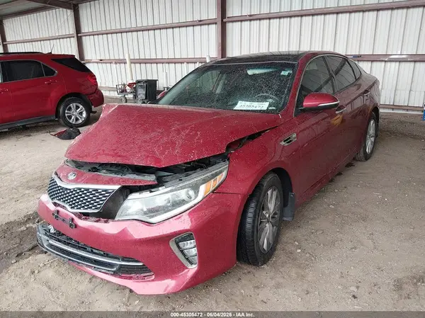5XXGT4L38JG199043 2018 KIA OPTIMA - Image 2