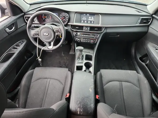 5XXGT4L38JG199074 2018 KIA OPTIMA - Image 8