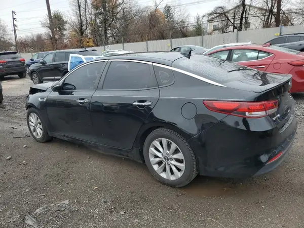 5XXGT4L38JG199379 2018 KIA OPTIMA - Image 2