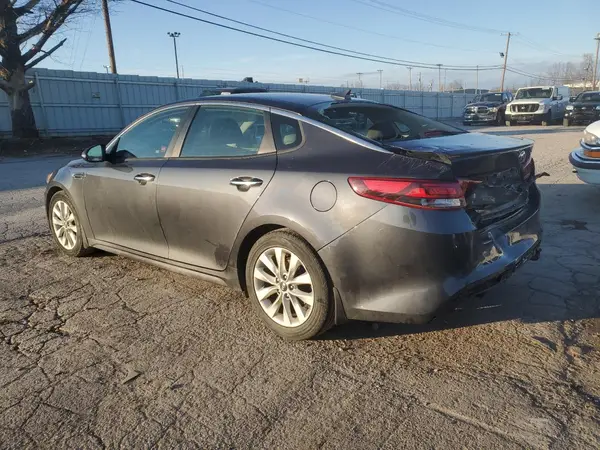 5XXGT4L38JG199690 2018 KIA OPTIMA - Image 2