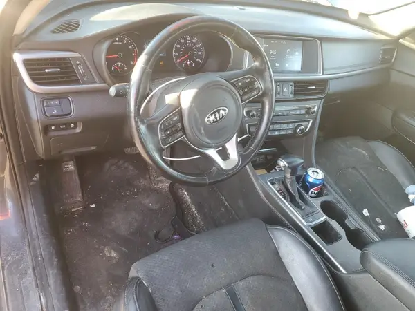 5XXGT4L38JG199690 2018 KIA OPTIMA - Image 8