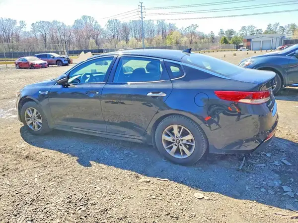 5XXGT4L38JG201616 2018 KIA OPTIMA - Image 2