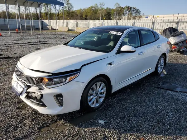 5XXGT4L38JG203575 2018 KIA OPTIMA - Image 1