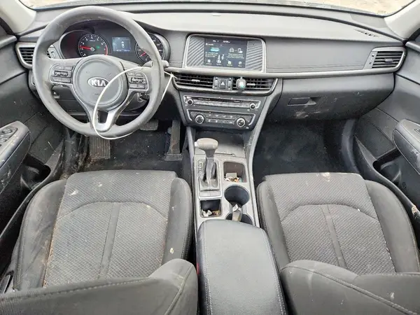 5XXGT4L38JG208419 2018 KIA OPTIMA - Image 8