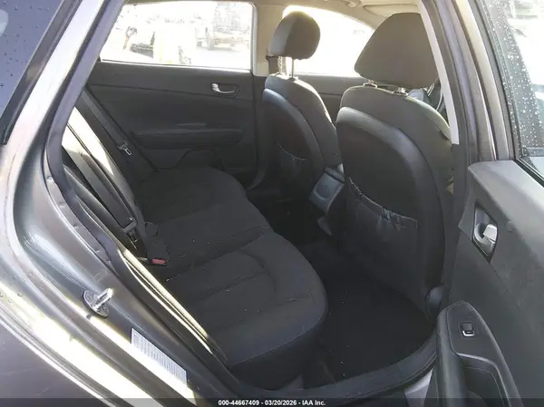 5XXGT4L38JG210056 2018 KIA OPTIMA - Image 8