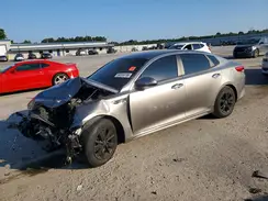 5XXGT4L38JG215726 2018 KIA OPTIMA