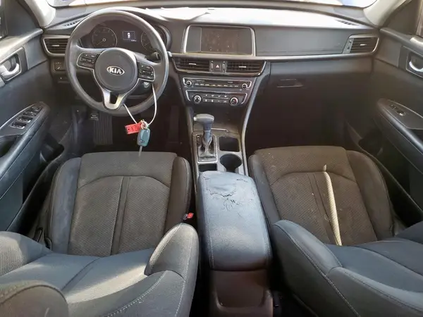 5XXGT4L38JG216830 2018 KIA OPTIMA - Image 8