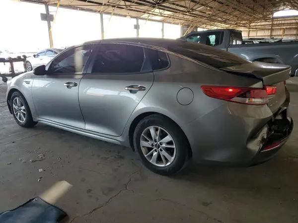 5XXGT4L38JG217928 2018 KIA OPTIMA - Image 2