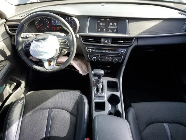 5XXGT4L38JG217959 2018 KIA OPTIMA - Image 8