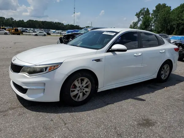5XXGT4L38JG218027 2018 KIA OPTIMA - Image 1