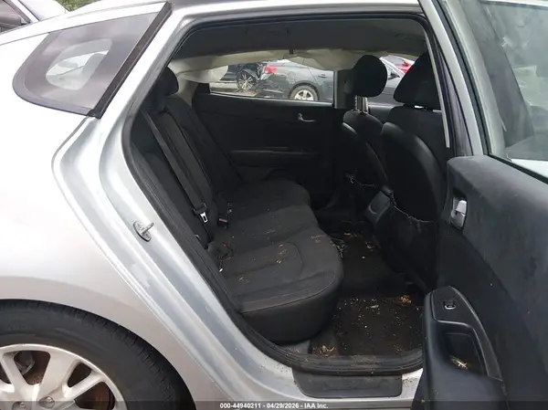 5XXGT4L38JG218299 2018 KIA OPTIMA - Image 8