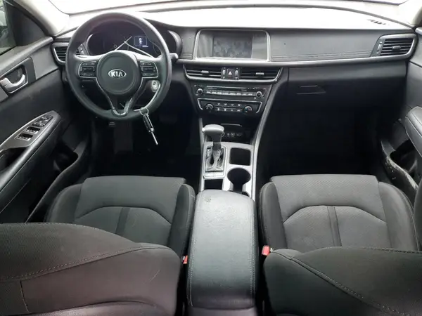 5XXGT4L38JG219436 2018 KIA OPTIMA - Image 8