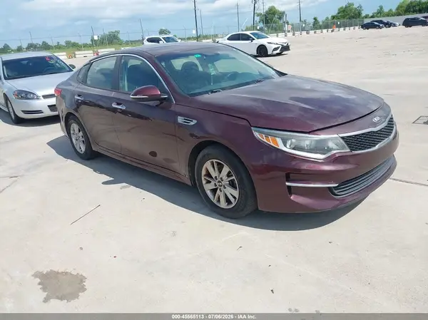 5XXGT4L38JG221400 2018 KIA OPTIMA - Image 1