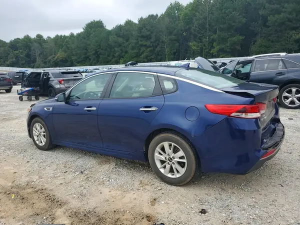 5XXGT4L38JG225897 2018 KIA OPTIMA - Image 2