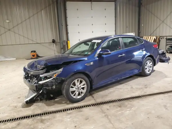5XXGT4L38JG225981 2018 KIA OPTIMA - Image 1