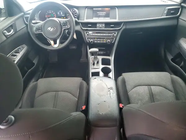 5XXGT4L38JG227990 2018 KIA OPTIMA - Image 8