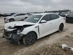 5XXGT4L38JG229660 2018 KIA OPTIMA
