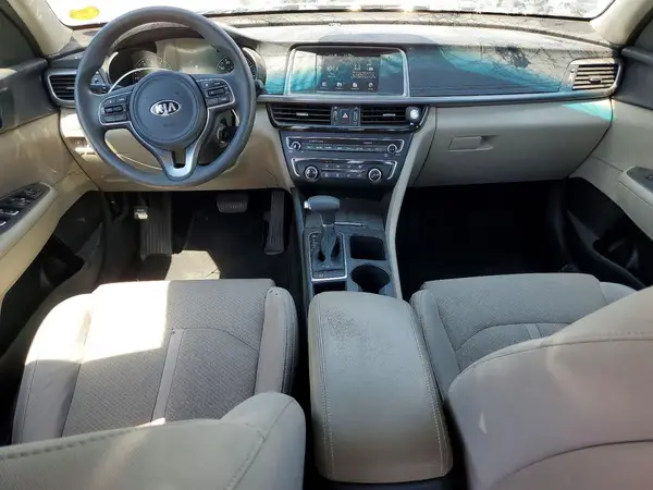 5XXGT4L38JG229920 2018 KIA OPTIMA - Image 8