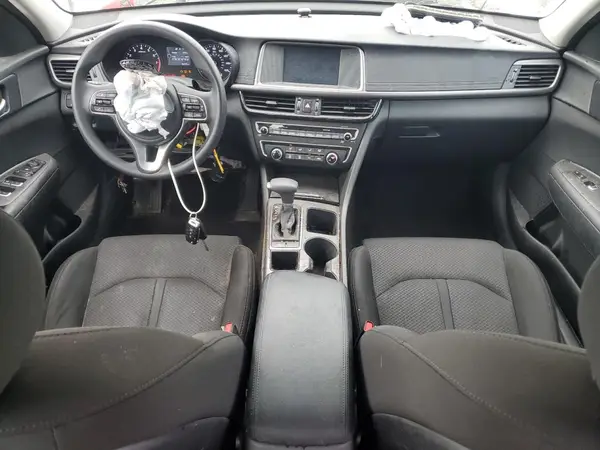 5XXGT4L38JG231974 2018 KIA OPTIMA - Image 8