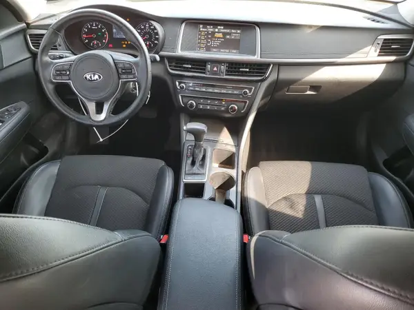 5XXGT4L38JG234213 2018 KIA OPTIMA - Image 8
