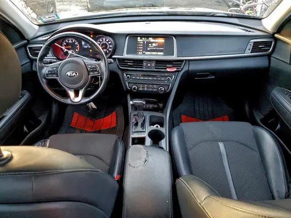 5XXGT4L38JG234566 2018 KIA OPTIMA - Image 8