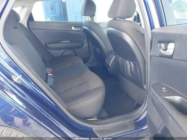 5XXGT4L38JG234793 2018 KIA OPTIMA - Image 8