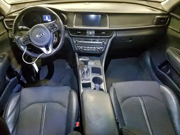 5XXGT4L38JG242327 2018 KIA OPTIMA - Image 8