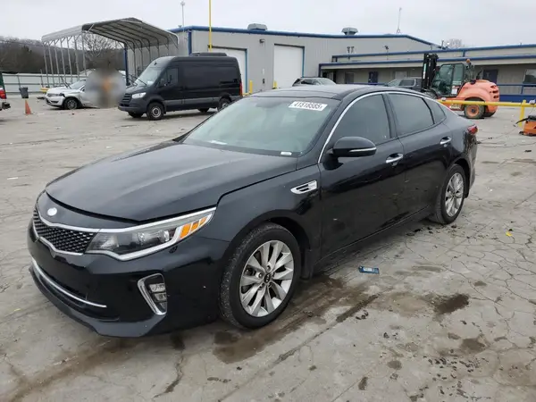5XXGT4L38JG244675 2018 KIA OPTIMA - Image 1