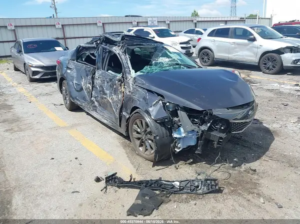5XXGT4L38JG246765 2018 KIA OPTIMA - Image 1