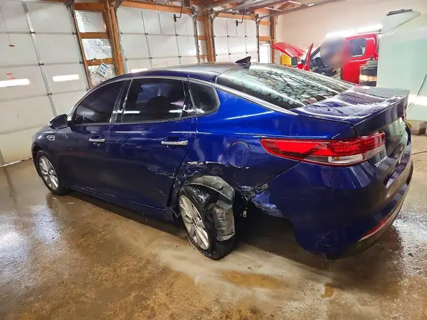 5XXGT4L38JG248807 2018 KIA OPTIMA - Image 2