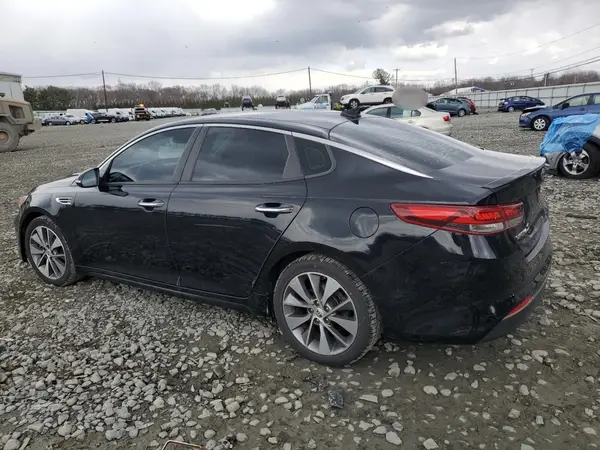 5XXGT4L38JG252355 2018 KIA OPTIMA - Image 2