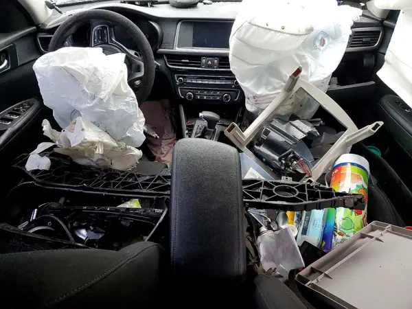 5XXGT4L38JG252372 2018 KIA OPTIMA - Image 8