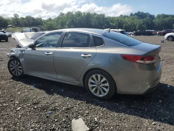 5XXGT4L38JG258625 2018 KIA OPTIMA - Image 2