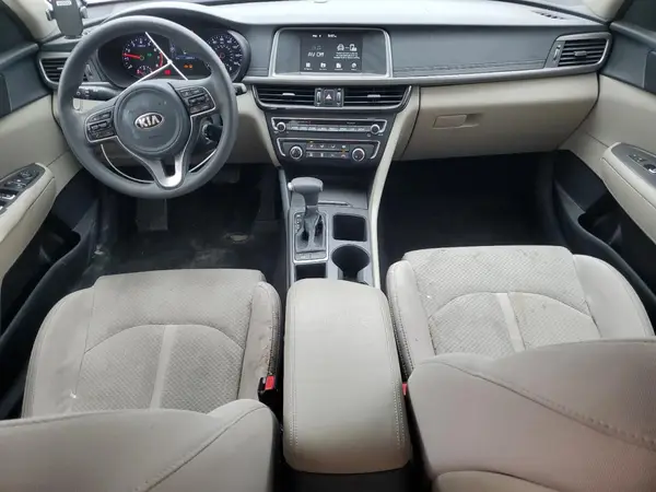 5XXGT4L38JG262805 2018 KIA OPTIMA - Image 8