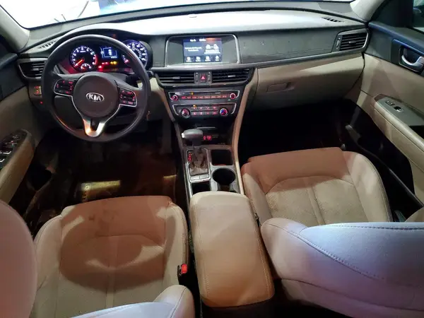 5XXGT4L38JG264554 2018 KIA OPTIMA - Image 8