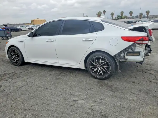 5XXGT4L38JG264778 2018 KIA OPTIMA - Image 2