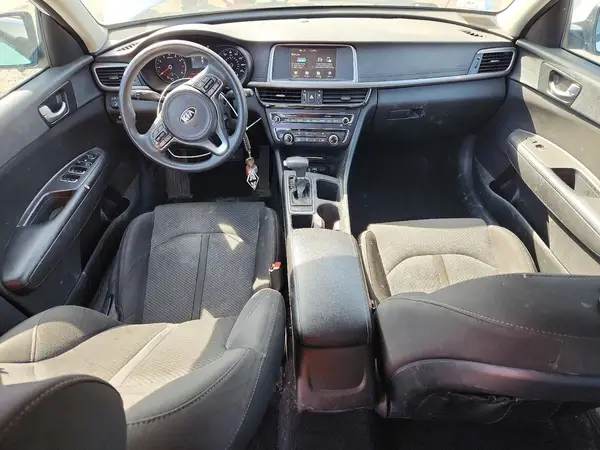 5XXGT4L38JG265719 2018 KIA OPTIMA - Image 8