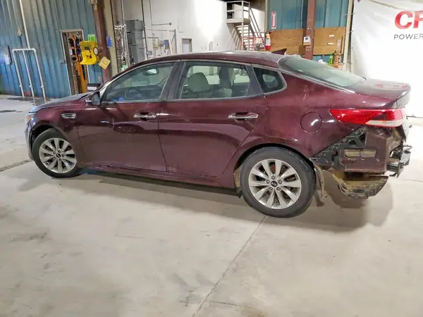 5XXGT4L38JG267308 2018 KIA OPTIMA - Image 2