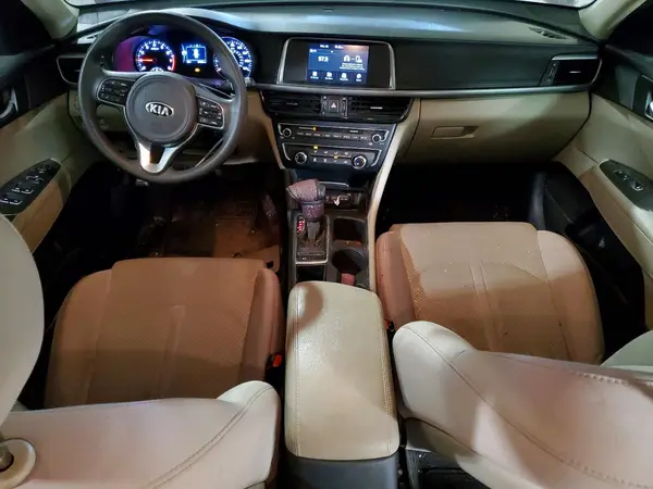 5XXGT4L38JG267308 2018 KIA OPTIMA - Image 8