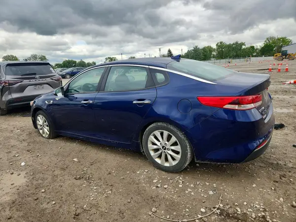 5XXGT4L38JG270614 2018 KIA OPTIMA - Image 2