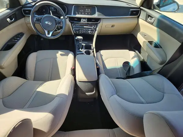 5XXGT4L38JG271634 2018 KIA OPTIMA - Image 8